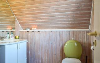 Cozy Home In Hvide Sande - Bjerregård - 1