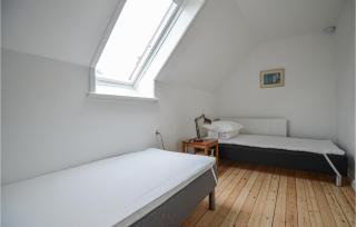 Beautiful Home In Rønde With Kitchen - Rønde - 9