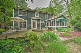 Upscale Family Retreat with Fire Pit, Walk to Beach! - Union Pier - 0