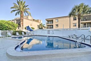 Walk to Beach Condo with Pool in Indian Shores! - 9