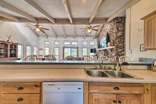 Ruidoso Home with Private Wet Bar and Pool Table - Ruidoso - 3