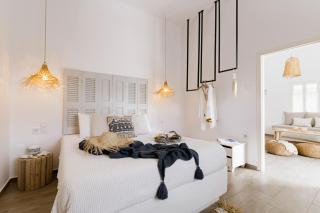 Menori Luxury Suite - 6