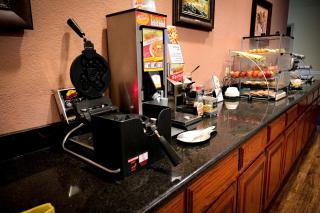 Best Western Plus Shamrock Inn & Suites - Shamrock - 4