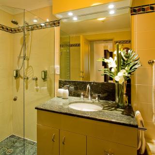 Darling Harbour Getaway - Sydney - 8