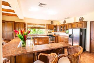 Hacienda-Style Villa with Pool and Sweeping Ocean Views Above Potrero - Potrero - 1
