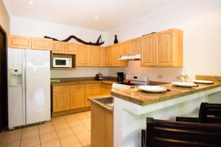 Dazzling ocean views from a bluff in Flamingo - magnificent inside and out - Playa Flamingo - 2