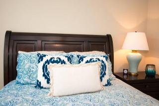 Nicely Decorated 3rd-Floor Beauty with Pool-View Balcony in Coco - Coco - 3