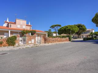 Beautiful Holiday Home in Vilamoura with Private Pool - Vilamoura - 5