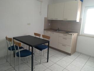 Apartments by the sea Kampor, Rab - 18268 - Rab - 7