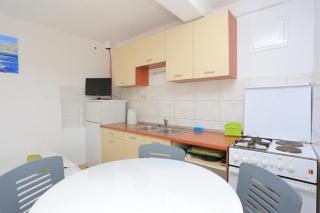 Apartments by the sea Duce, Omis - 18302 - Dugi Rat - 2