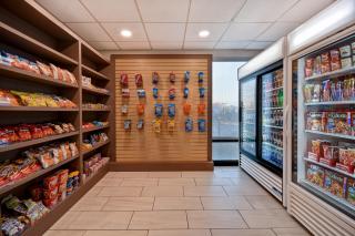 Holiday Inn Express & Suites Allentown-Dorney Park Area by IHG - Allentown - 4