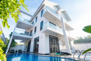 Palm Villa 29 - Villa Luxury 8Bedroom & Pool near the sea - Vung Tau - 0