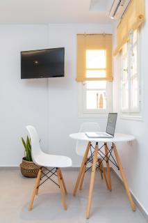 Naxos Almyra Studio 20 - 6