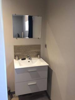 Chambre indépendante 25 m2 au calme avec piscine et terrain de pétanque - Lieuran-lès-Béziers - 1