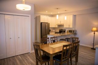 Downtown Whitehorse 4 bedrooms deluxe condo - 0