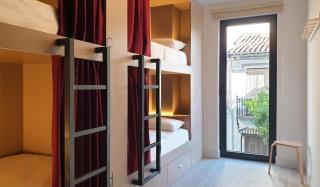 Broz Hostel - Granada - 0