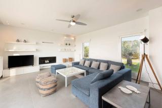 Melia Villa Kos with Heated Pool - Kos - 2