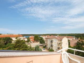 Apartments Drago 2039 - Banjole - 2