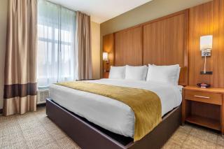 Comfort Inn & Suites Lakewood by JBLM - Lakewood - 3