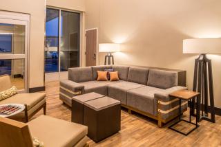Holiday Inn Joplin by IHG - Joplin - 1