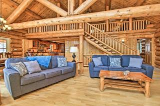 Lakefront Log Cabin with Dock about 9 Mi to Lutsen Mtn - 9
