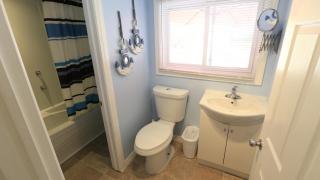 Plovers Cove Cottage - Wasaga Beach - 3