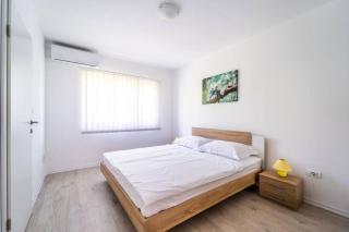 Villa Pavicini - with heated pool - 1