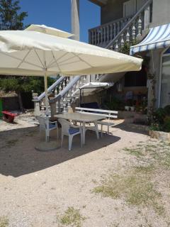 Apartments Mira - Jadrtovac - 4