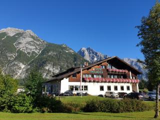 Hotel Tirolerhof - Leutasch - 0