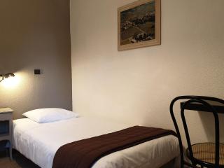 Le Relais Des Dix Crus - Logis Hôtel - 3