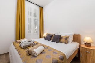 Quiet Center Apartments - Rijeka - 9