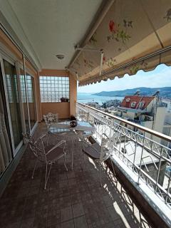 Golden mirror in Kavala - Kavala - 0