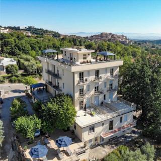 Arts Club Suite & Spa - Chianciano Terme - 6
