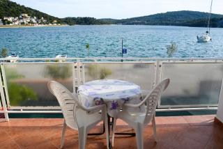 Seaview Room in Tisno - Tisno - 8