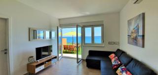 Apartments Nicolas - Beach & Sea 10m away - Amazing sea view! - Rtina - 3