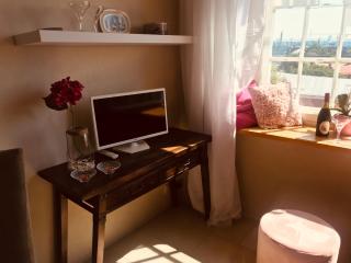 Cozy oldtown studio with magnific city view - Tallinn - 1