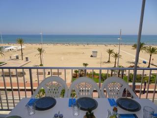 NEPTUNO 27 - Primera línea de Playa - Los Mártires - 0