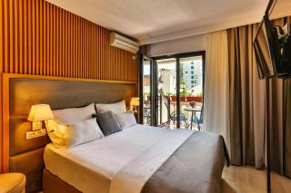 Villa Dvor Kornic - Budva - 8