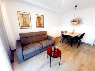 Apartments Tonkita with jacuzzi - Makarska - 4