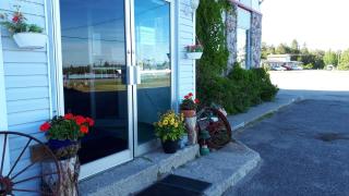 Nipigon Travelers Motel - 1