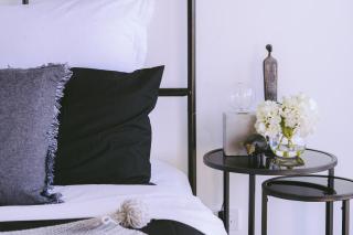 Capitol Executive Apartment on London Circuit - 8