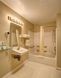 Cathedral Valley Inn - Caineville - 9