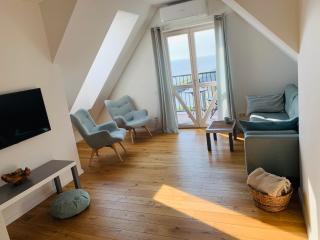 Lagoon Attic Apartment Pervalka - 8