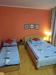 Dom nad JEZIOREM - 2