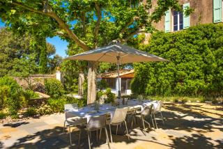 Location prestige 450 m2 dans Château en Provence - Brue-Auriac - 2