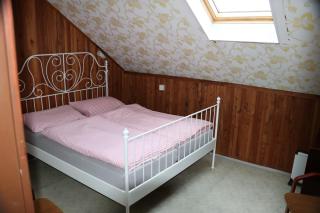 tvrz Holešice-Orlická přehrada, Penzion - 6