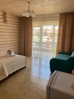 Смерекова хата - 3