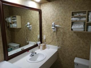 Gazebo Inn - 6