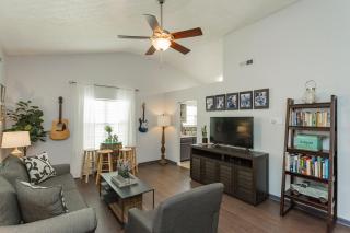 Fun Buena Vista Heights Home Close to Downtown - Nashville - 8