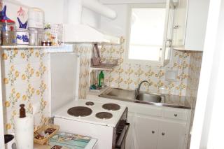 Nea Styra seafront apartment with stunning view - 5